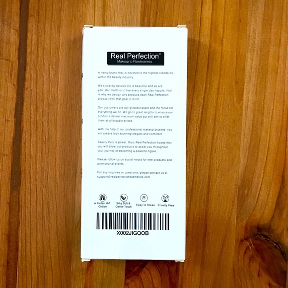 Real Perfection 8pcs Makeup Brushes, Pink Makeup Brush Set Powder Foundation - Picture 2 of 2